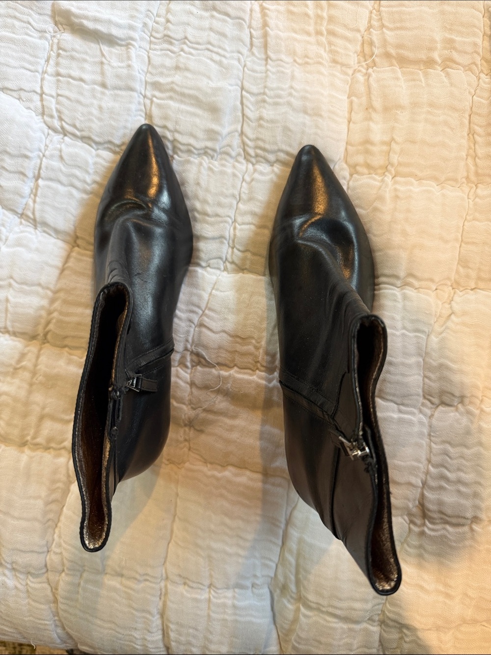 Zara Black Pointed Toe Leather Ankle Booties